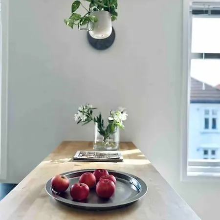 Utsikt, Sentralt Og Romslig! Διαμέρισμα *