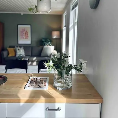 Utsikt, Sentralt Og Romslig! Διαμέρισμα