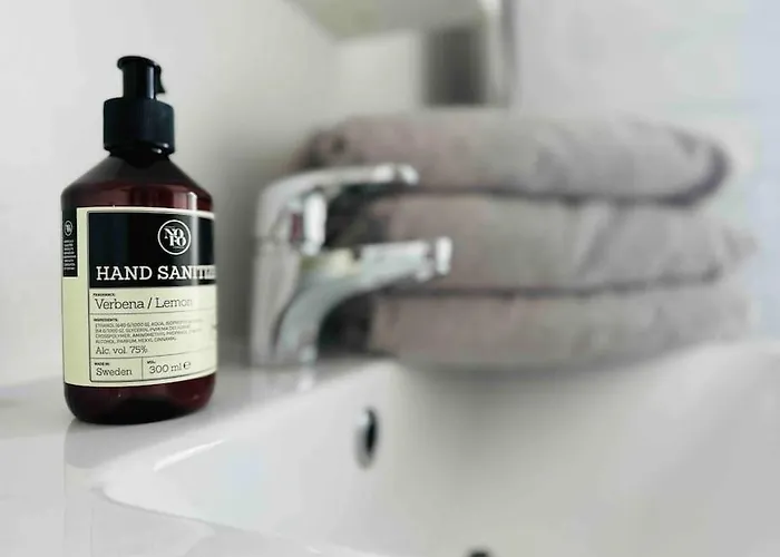 Utsikt, Sentralt Og Romslig! *